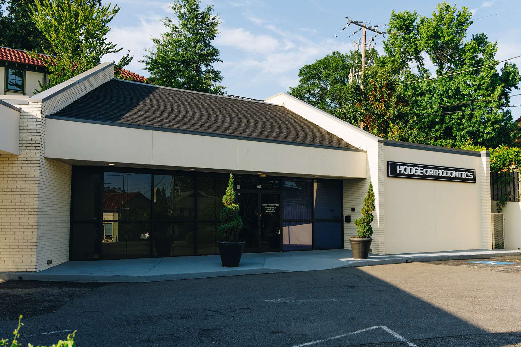 The Hodge Orthodontics office in late-afternoon light.